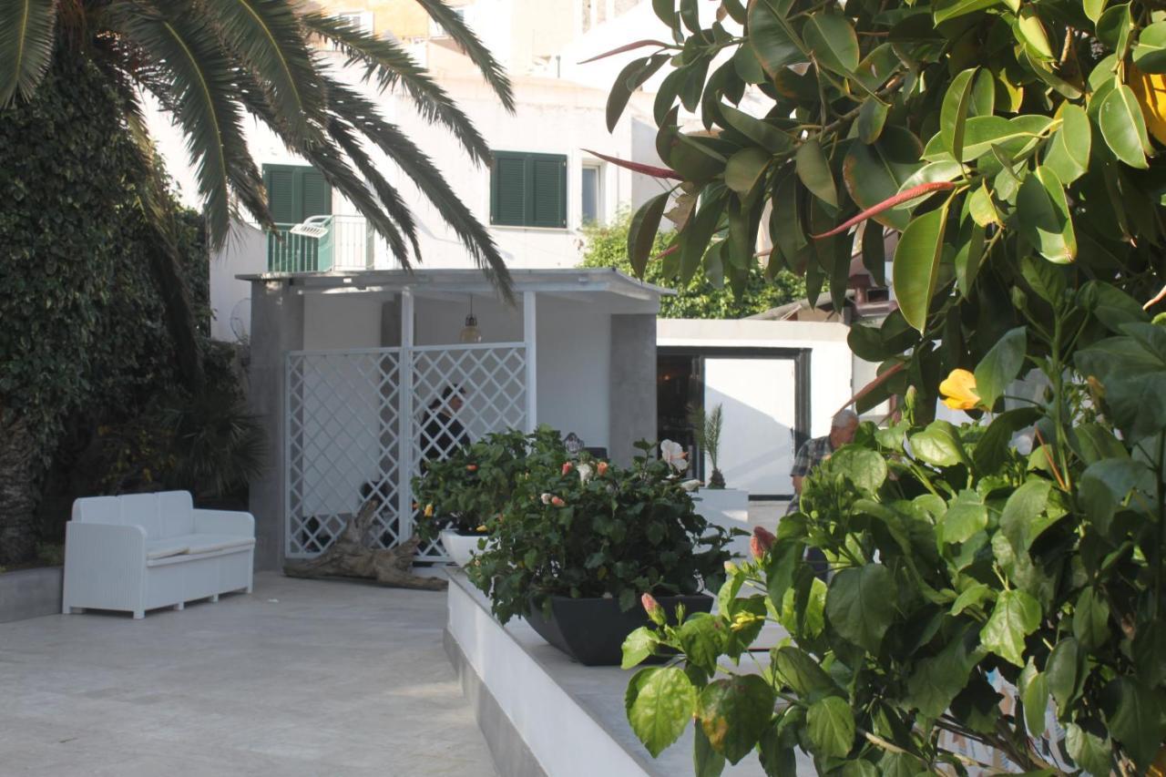 Camere Dieci Maggio Ponza Zewnętrze zdjęcie
